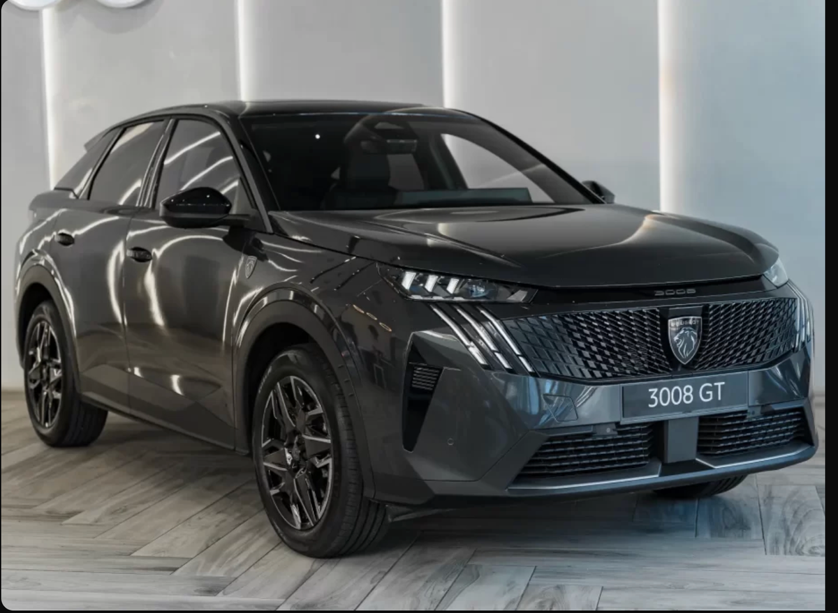 PEUGEOT 3008